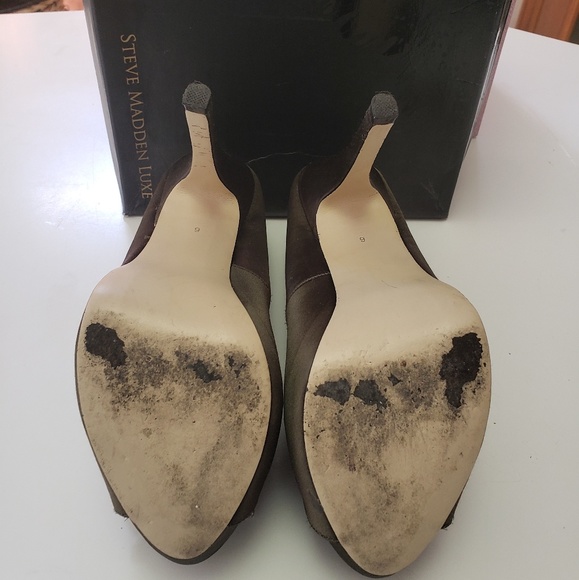 Steve Madden Luxe - Picture 2 of 5